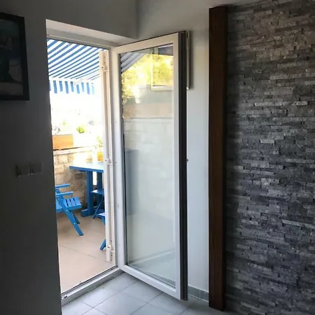Lokvice Apartment